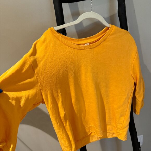 Anthropologie Yellow Sweater T-Shirt Size Small - Picture 2 of 4